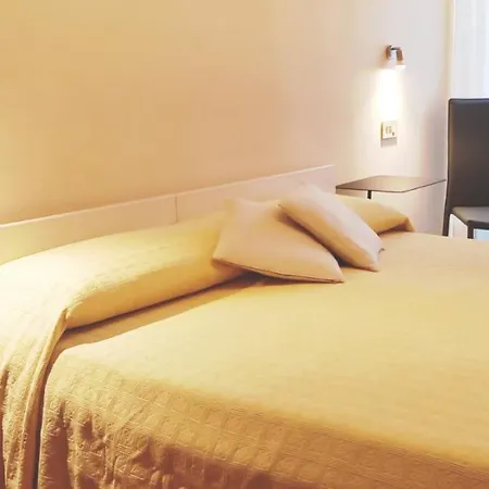 Santa Lucia فندق البندقية
