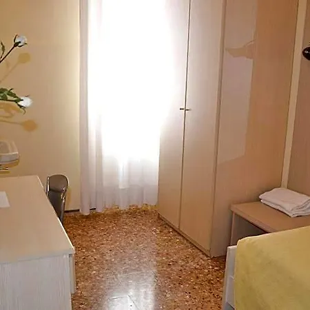 Santa Lucia *